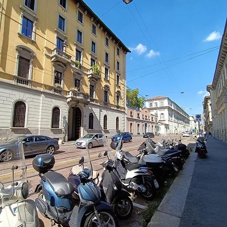 Sahi - Residenza Corso Italia Tre Camere, Due Bagni E Un Salone Mediolan Zewnętrze zdjęcie